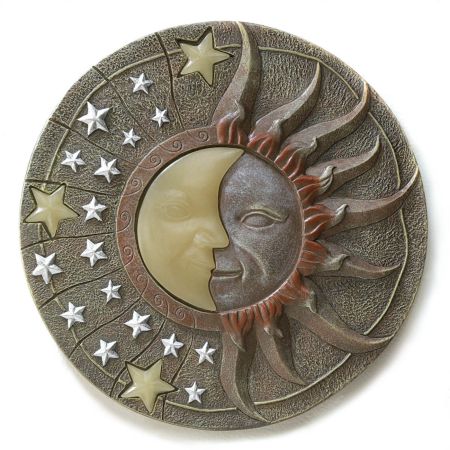 CELESTIAL GLOW-IN-DARK STEPPING STONE